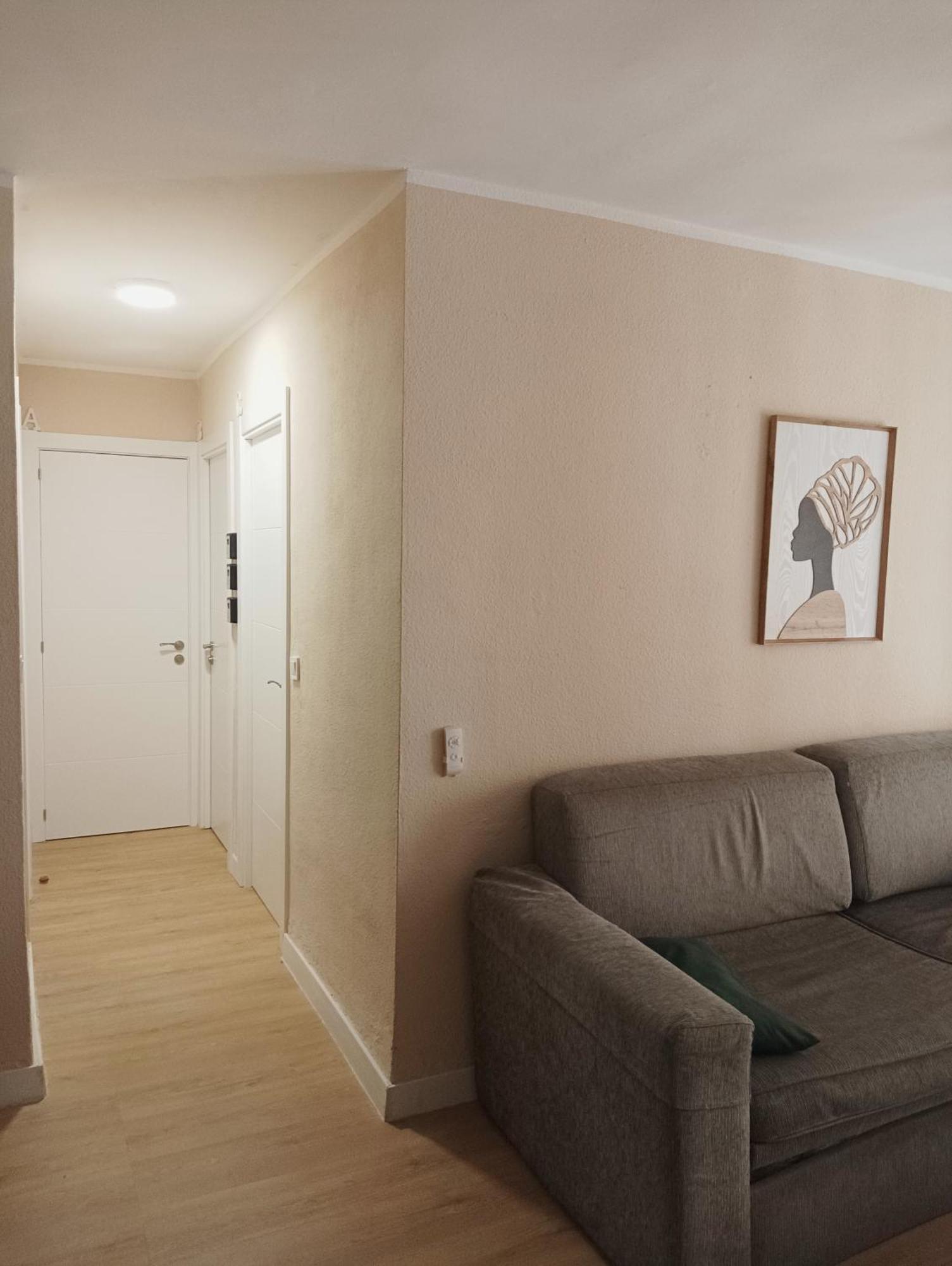 Habitaciones En Apartamento Compartido Delicias Room Cerca Del Mar, Aeropuerto, Ave Y Metro 马拉加 外观 照片