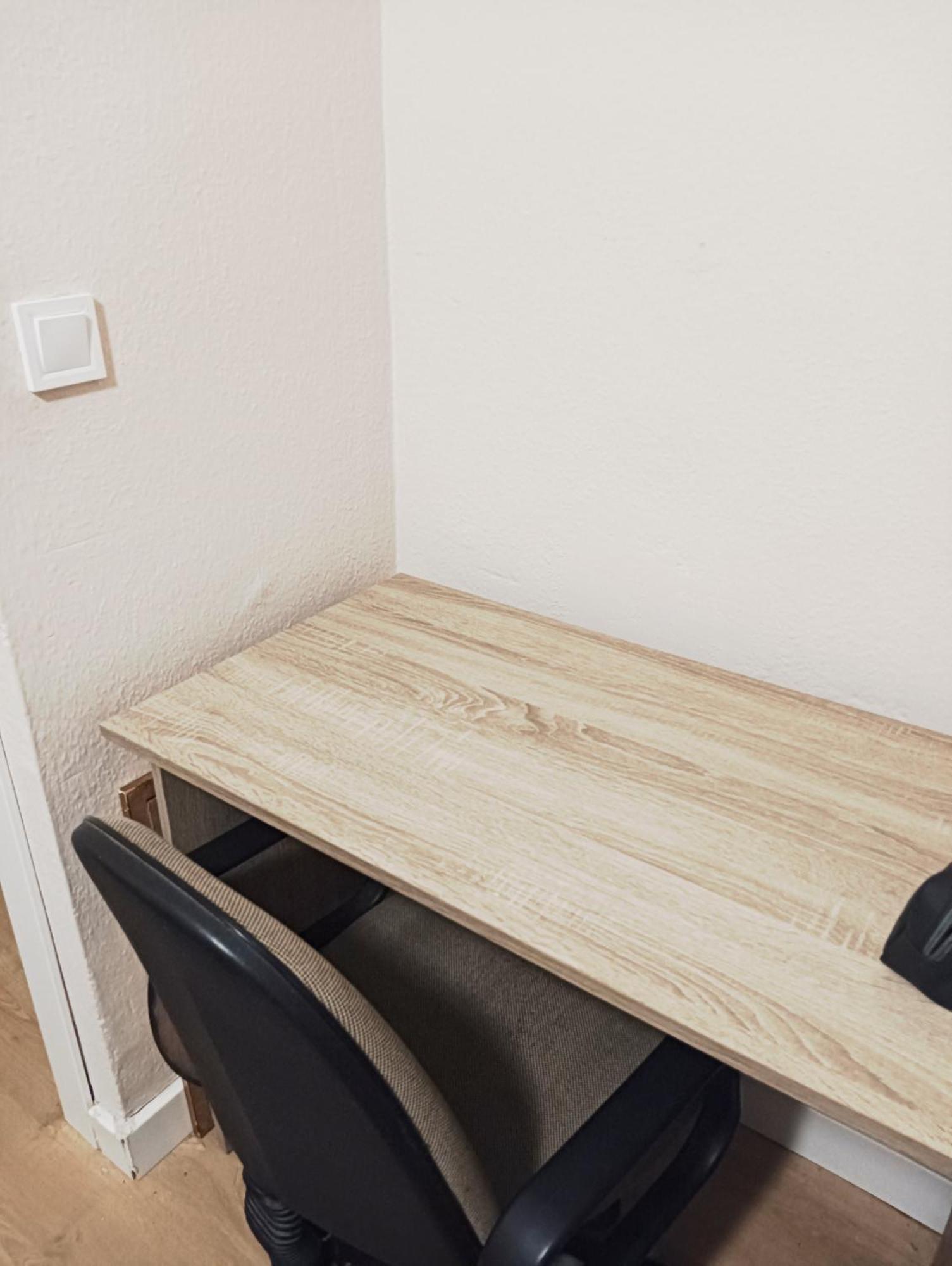 Habitaciones En Apartamento Compartido Delicias Room Cerca Del Mar, Aeropuerto, Ave Y Metro 马拉加 外观 照片
