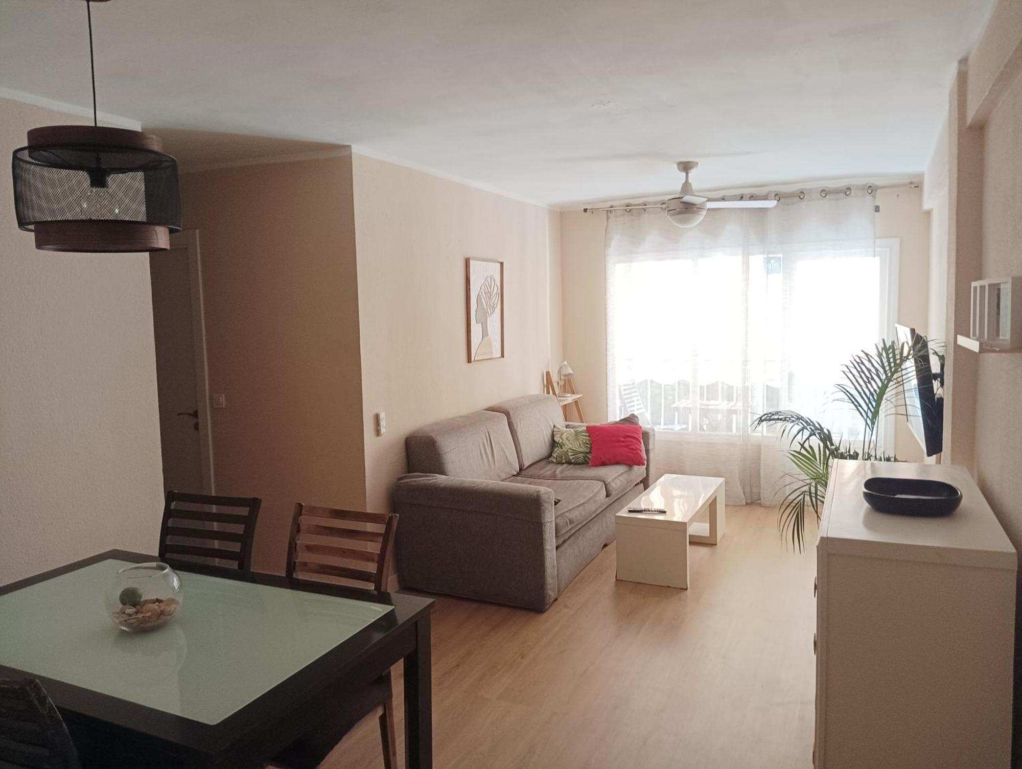 Habitaciones En Apartamento Compartido Delicias Room Cerca Del Mar, Aeropuerto, Ave Y Metro 马拉加 外观 照片
