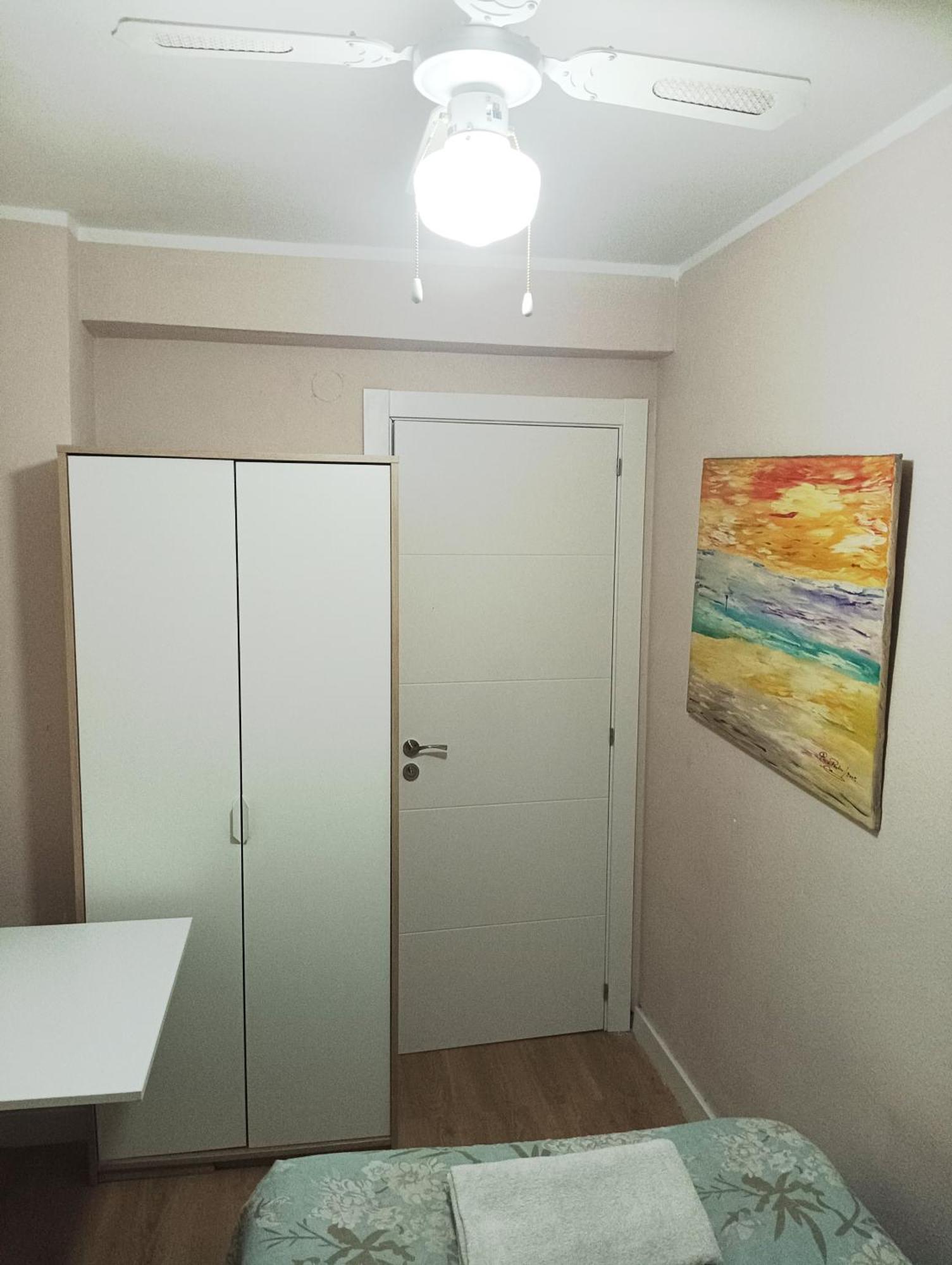 Habitaciones En Apartamento Compartido Delicias Room Cerca Del Mar, Aeropuerto, Ave Y Metro 马拉加 外观 照片
